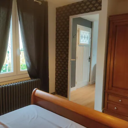 Belle Dependance, Cosy, Confort Apartament *
