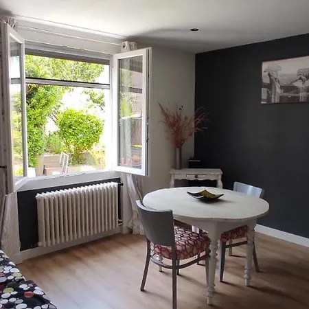 Belle Dependance, Cosy, Confort Apartament